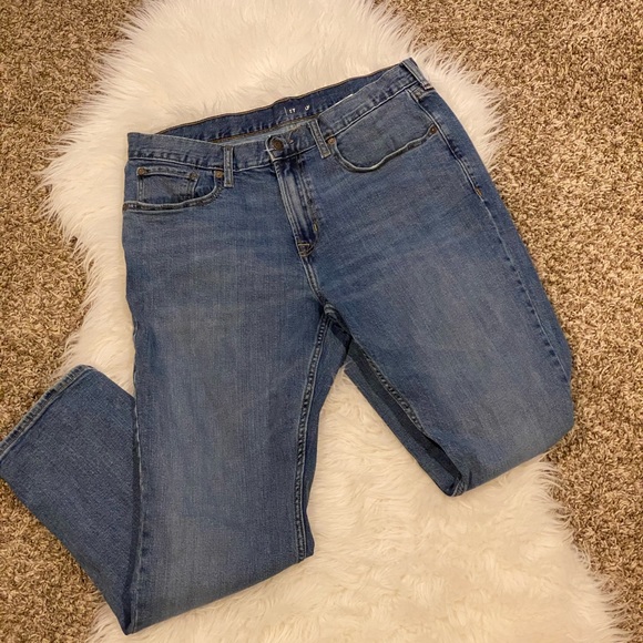 Old Navy Other - Men’s old navy jeans